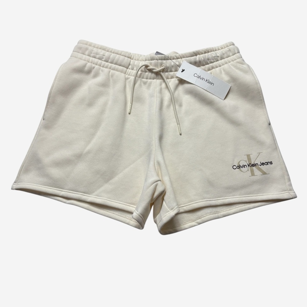 NEW Calvin Klein CK Antique White Fleece Sweat Shorts M Elastic Waist Drawstring